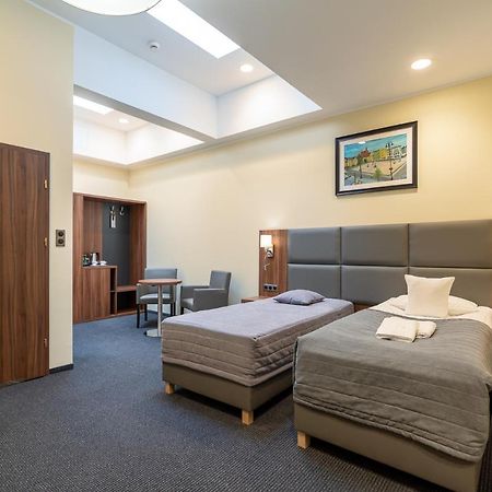 Hotel Wodnik Bydgoszcz Bagian luar foto