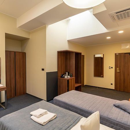 Hotel Wodnik Bydgoszcz Bagian luar foto