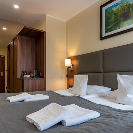 Hotel Wodnik Bydgoszcz Bagian luar foto