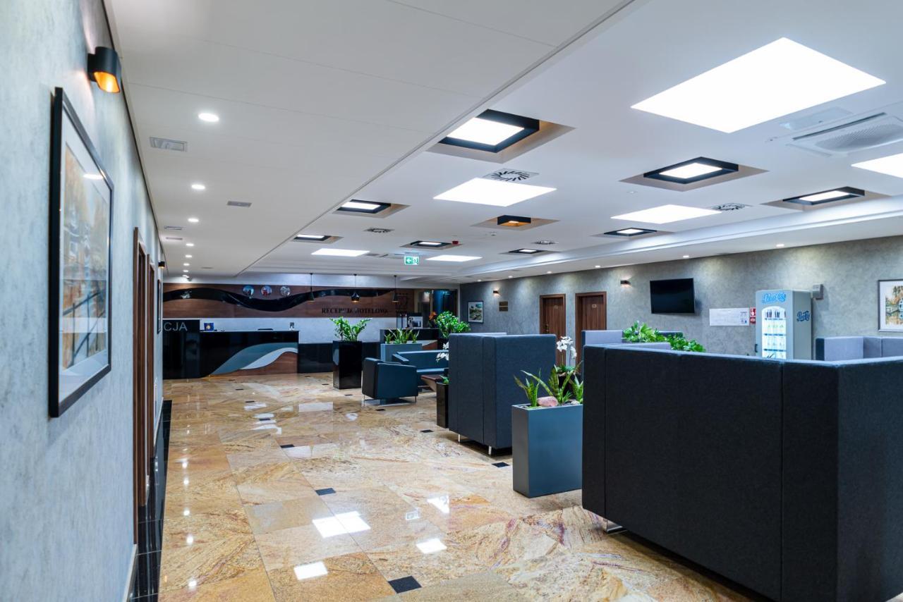Hotel Wodnik Bydgoszcz Bagian luar foto