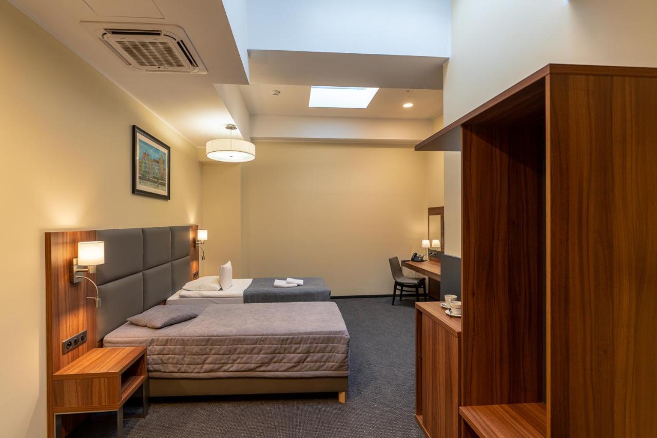 Hotel Wodnik Bydgoszcz Bagian luar foto