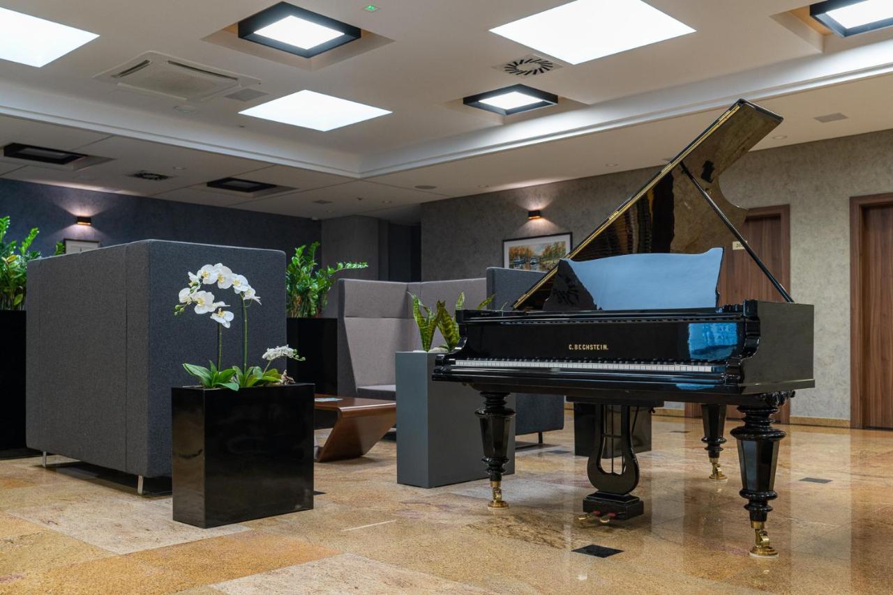 Hotel Wodnik Bydgoszcz Bagian luar foto