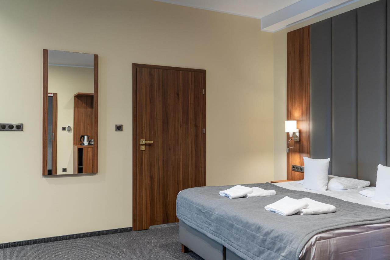Hotel Wodnik Bydgoszcz Bagian luar foto