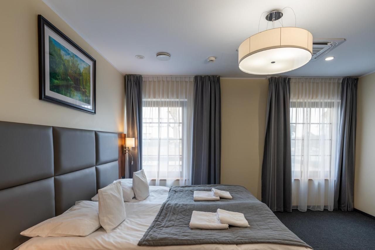 Hotel Wodnik Bydgoszcz Bagian luar foto